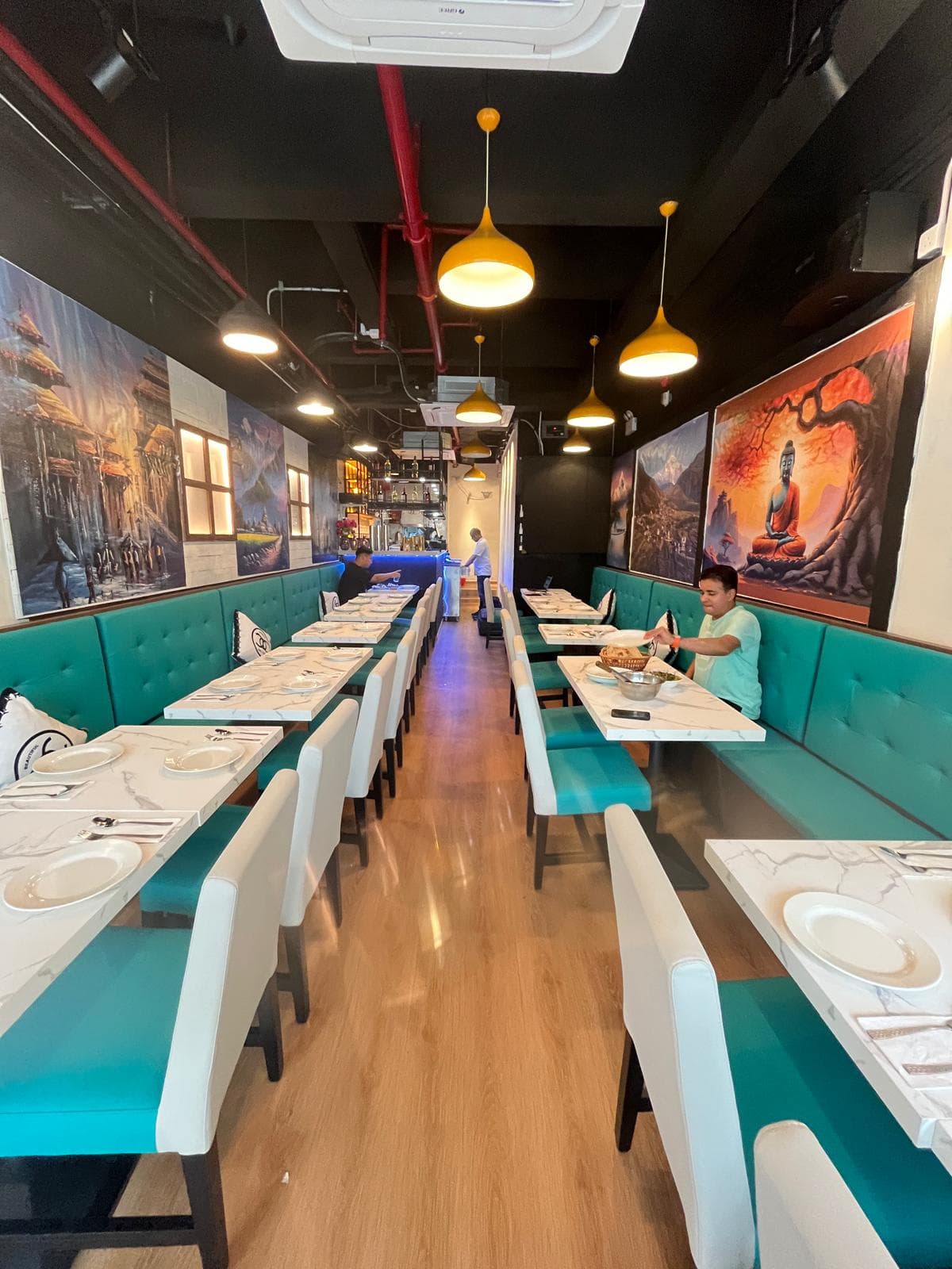 Indian, western and nepalese cuisine